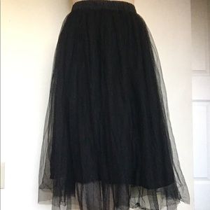 Black tulle midi skirt